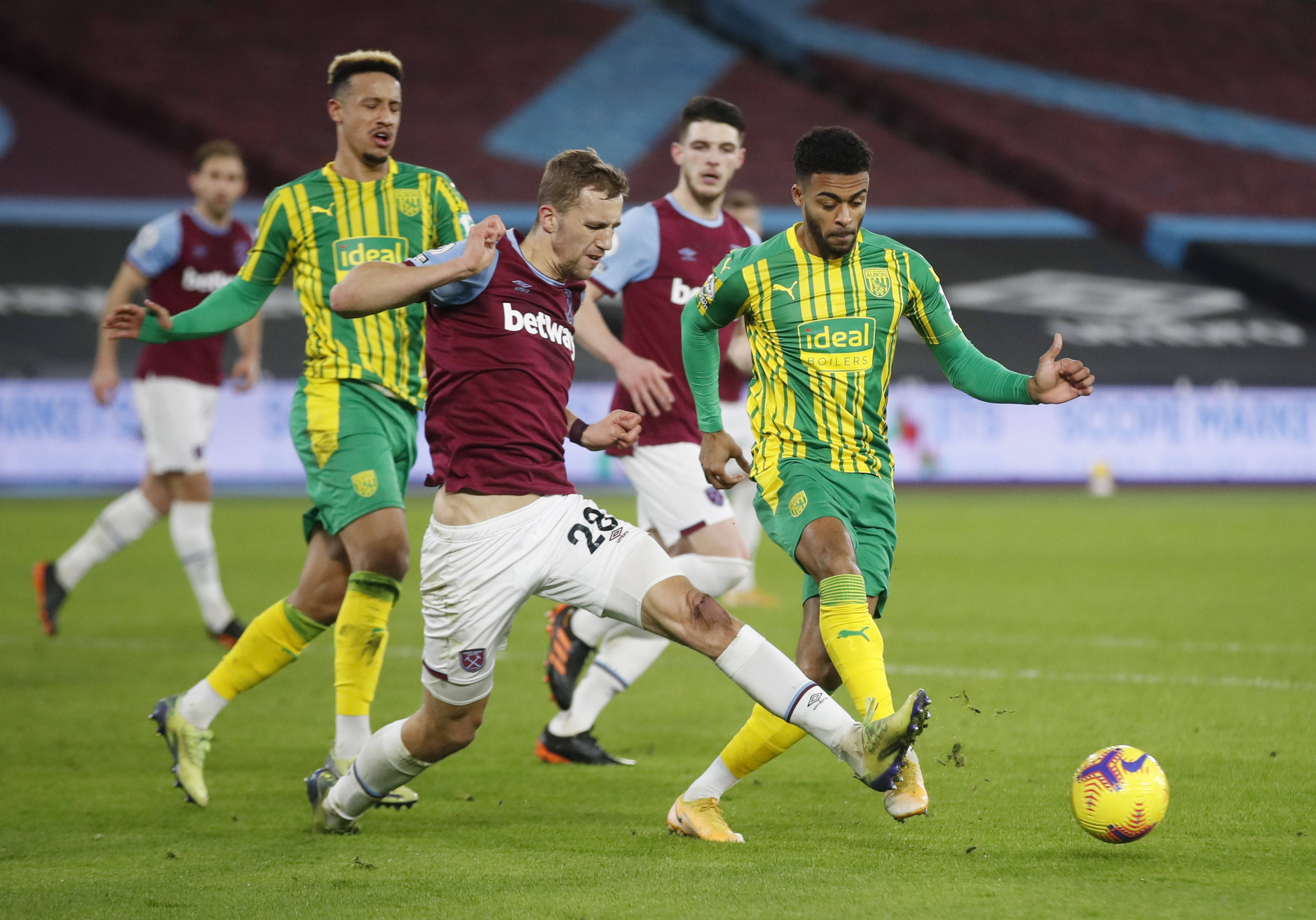 以团队默契 以团队默契