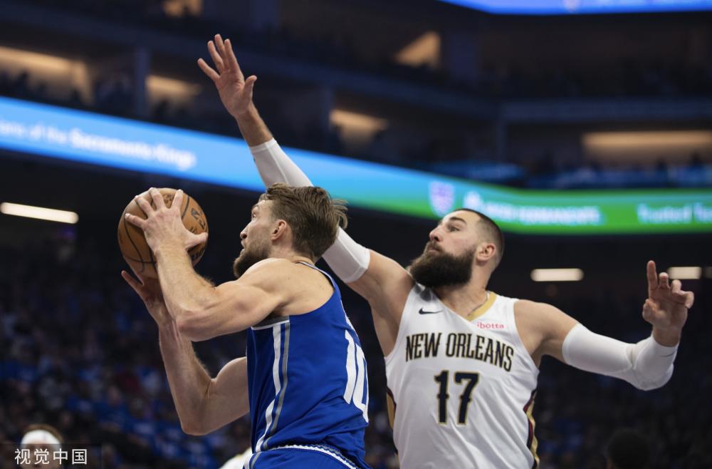 轻而充满活 轻而充满活